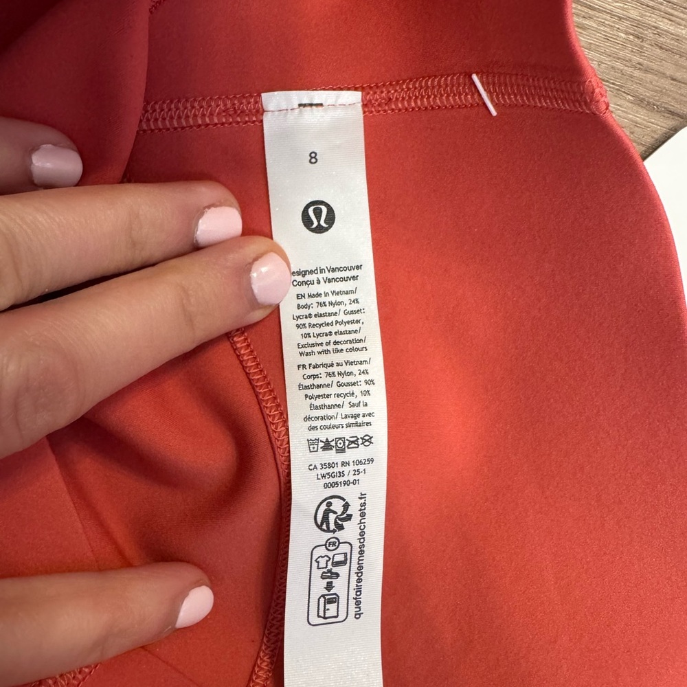 Lululemon athletica glow up high rise tight legging 28” - Picture 4 of 5
